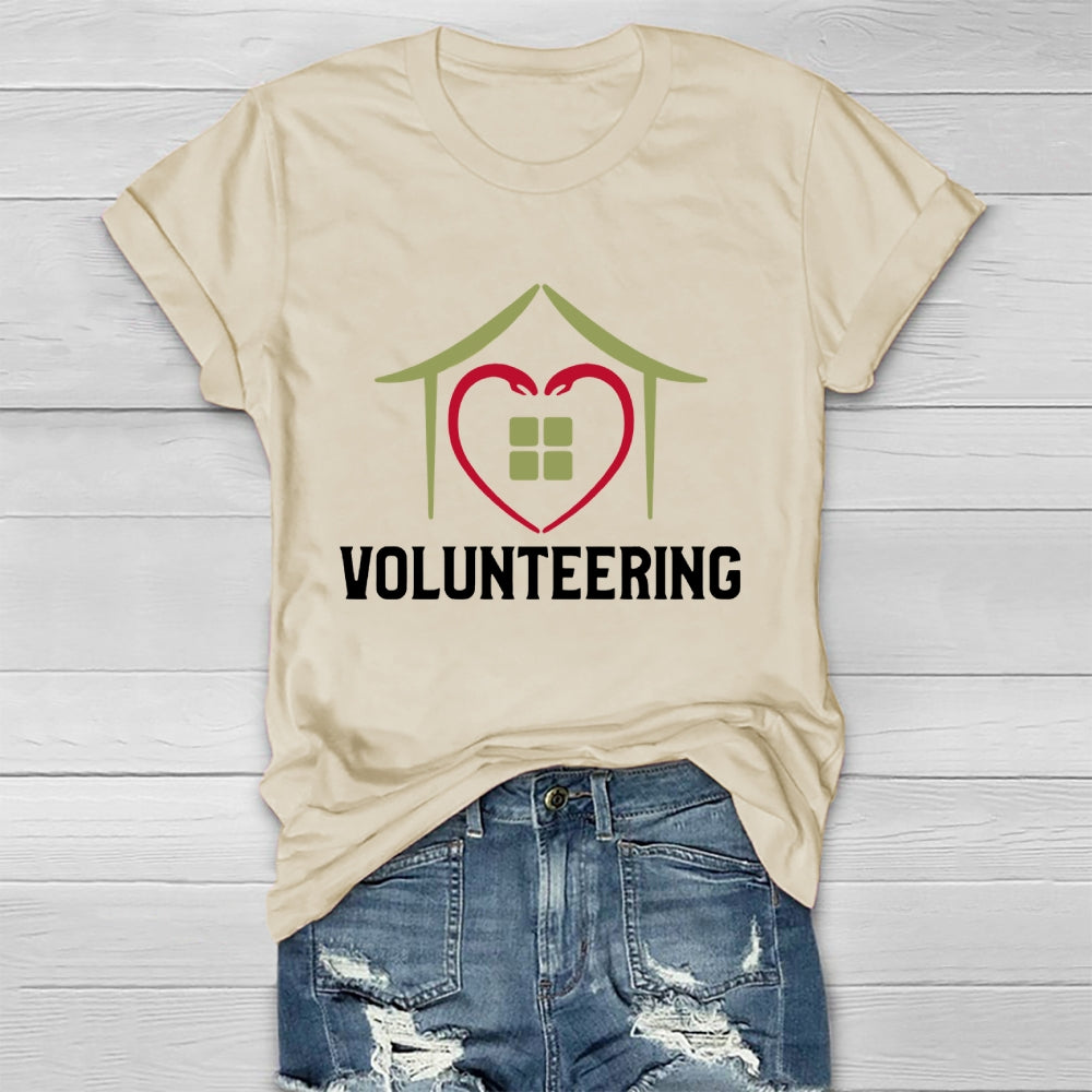 Volunteering Healthwear T-shirt