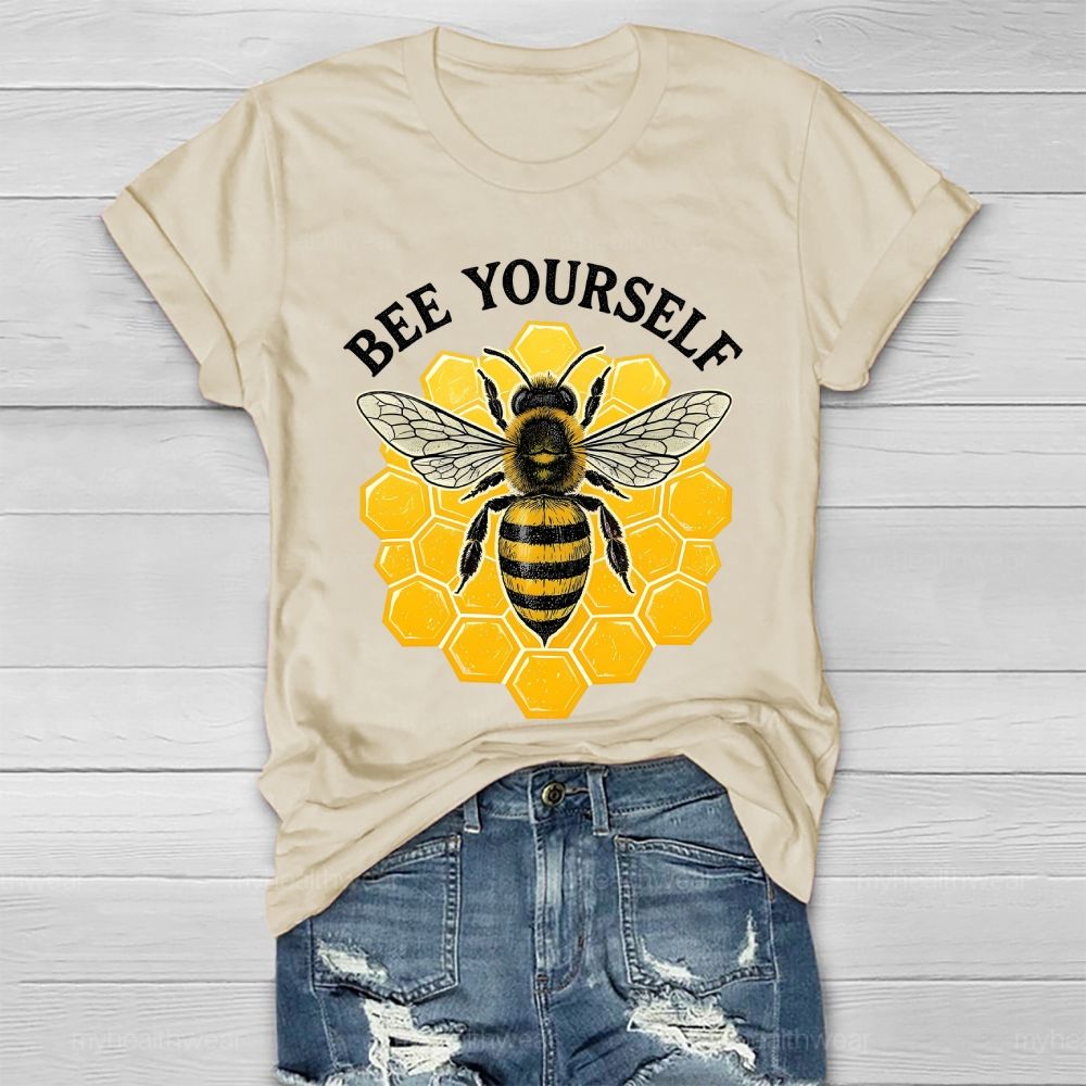 Bee Yourself Bee Plaid Pattern  Healthwear T-shirt